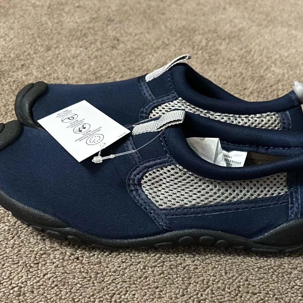 NWT Kids Lands End Aqua Shoes size 13/1 dark navy blue and gray
